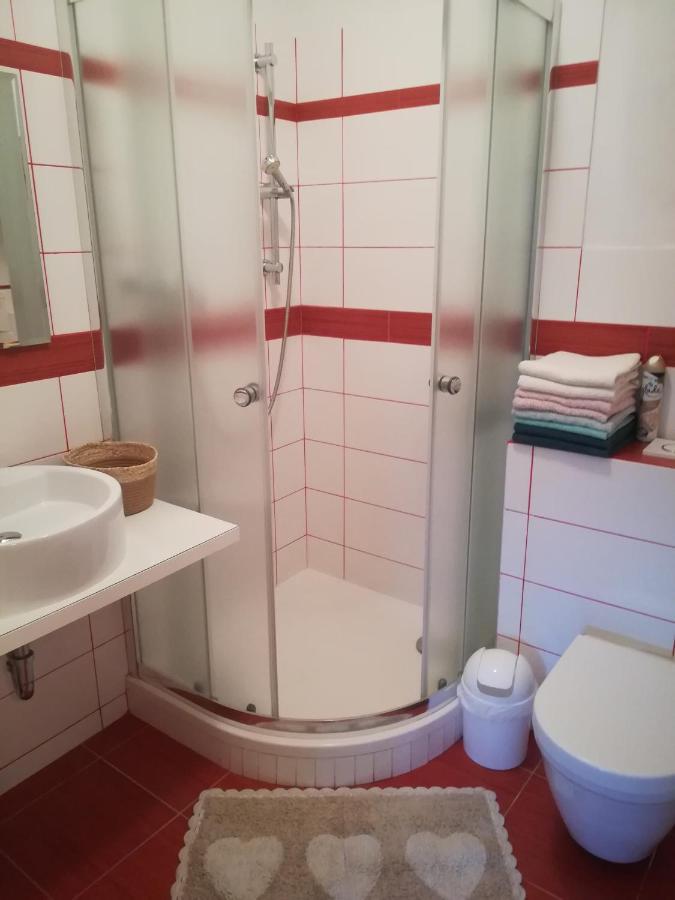 Olma Apartment *